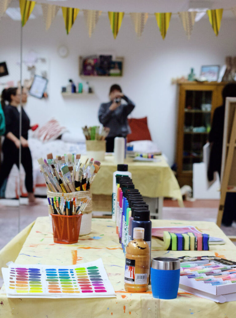 paint_and_pole005